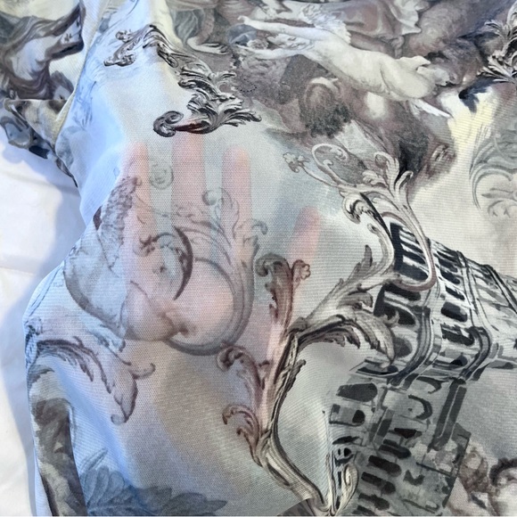 Women’s Medium G Mini Short Sleeve Lettuce Trim Sheer Mesh Graphic Crop Top - Picture 3 of 6